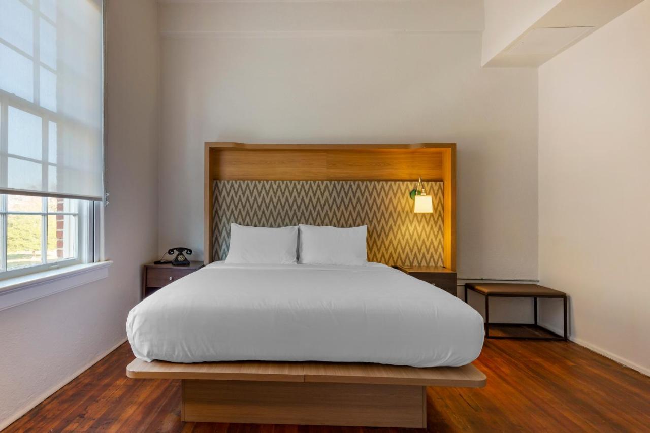 Inn At Blackstone Luaran gambar